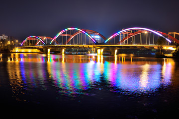 泗水圣源湖夜景