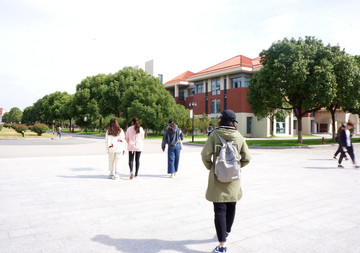 大学校园