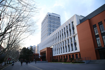 上海交通大学徐汇校区