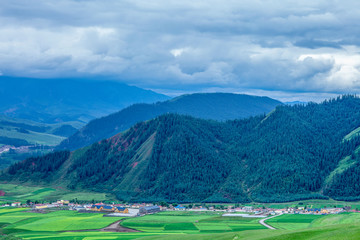 卓尔山祁连山风光