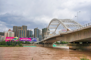 兰州市区黄河大桥