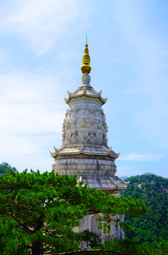 千山大佛寺风景区弥勒宝塔