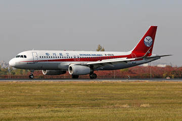 沈阳机场四川航空公司飞机