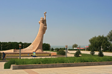 成吉思汗陵旅游风景区