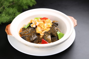 臭豆腐煲仔