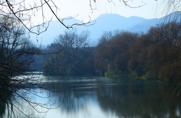 水墨山水画