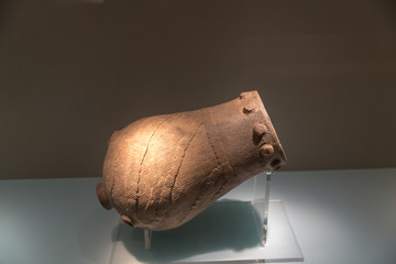 山西博物院新石器时代土鼓