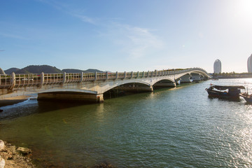 海南三亚湾凤凰岛跨海大桥