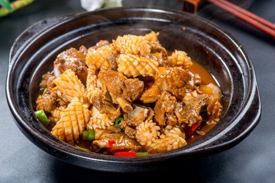 排骨燒魷魚(yú)