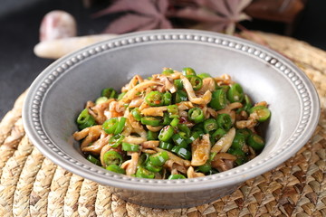 青椒炒肥腸