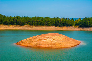 天顶湖