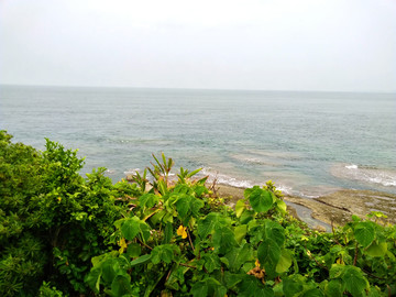 台湾垦丁鹅銮鼻沧海亭远眺海岸