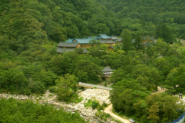 韩国雪岳山新兴寺俯瞰
