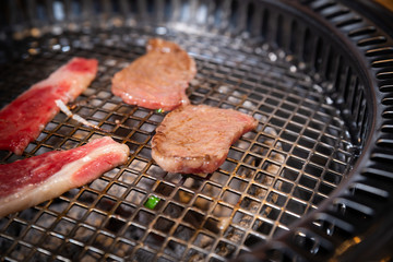 日式炭火烧肉