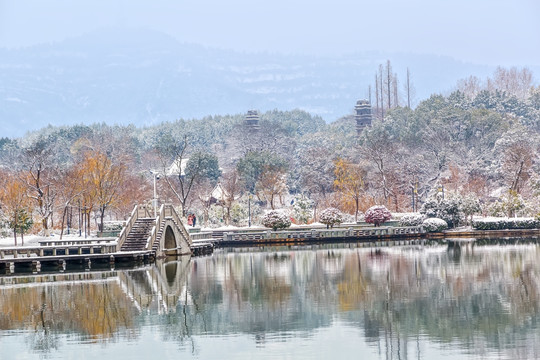 安徽宣城敬亭湖雪景