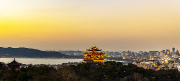 杭州吴山广场城隍阁夜景