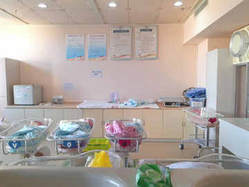 新生儿护理室