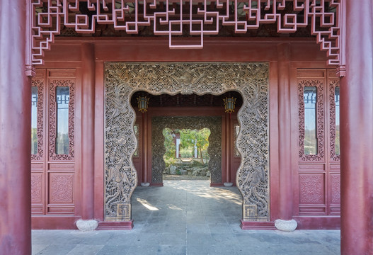 中式木雕建筑