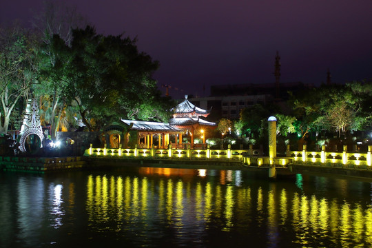 桂林夜游两江四湖