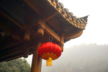 中式建筑飞檐及大红灯笼