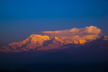 安纳普尔纳雪山