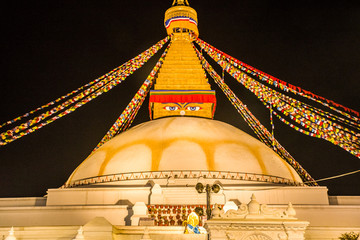 尼泊尔穹顶白塔