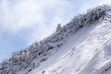 雪山1蓝天