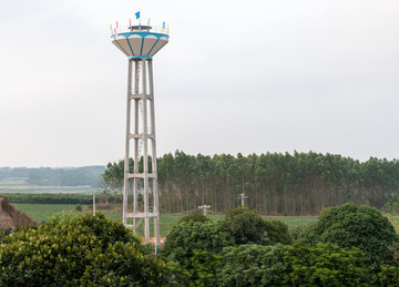 中国农村常见的水塔