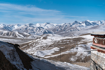 拉脊山