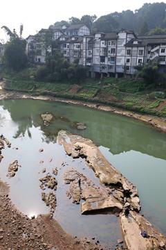 西部山区新农村