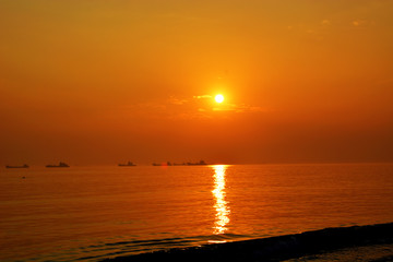 海上夕阳风景