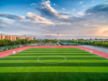 西安电子科技大学南操场