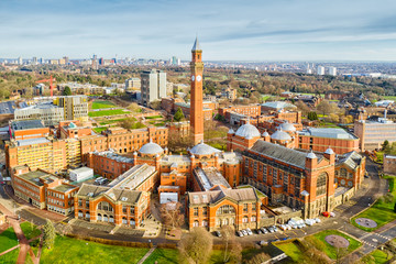 英国伯明翰大学