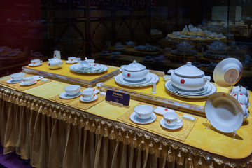 外交部骨质瓷餐茶具