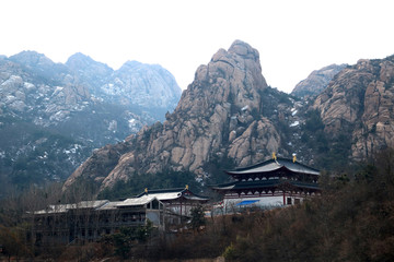 高山