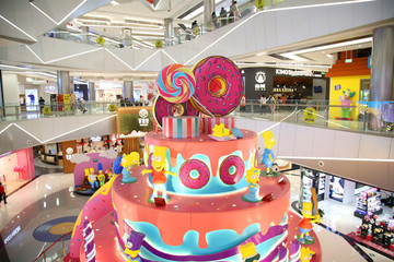 商场大型蛋糕模型