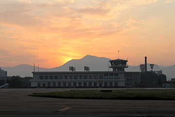 朝阳机场清晨