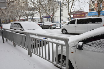 街道雪景