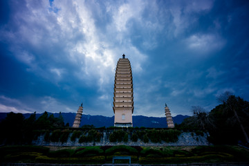 大理崇圣寺三塔