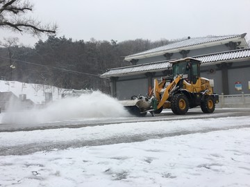 清雪车清雪