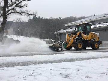 清雪车清雪