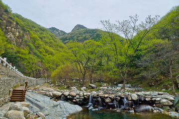 泰山桃花峪风光