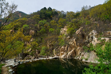 泰山桃花峪风光