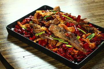 辣子小黃魚