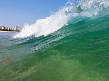 玻璃海水纯洁浪花高清背景