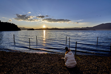 泸沽湖日出