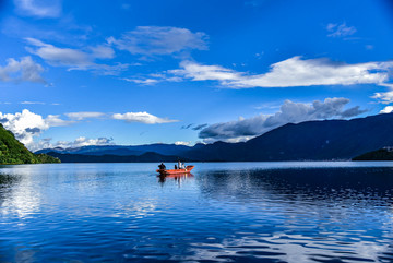 泸沽湖湖景