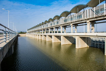 泗水泗河大桥