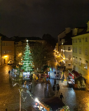 捷克布拉格圣诞节街道夜景
