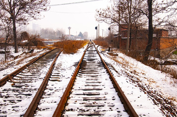 铁路雪景